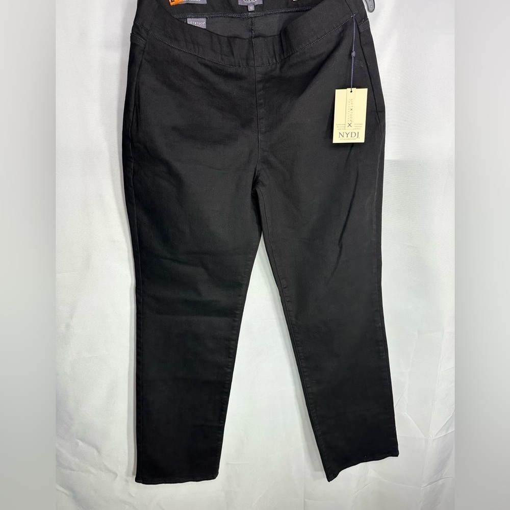 NYDJ Women's Black Jeans size 12 brand new w tags